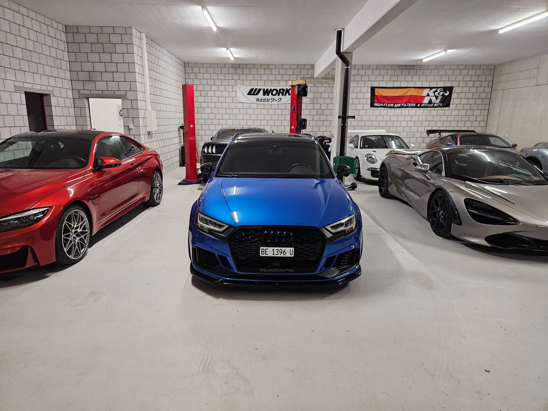 Audi RS 3 in der Halle